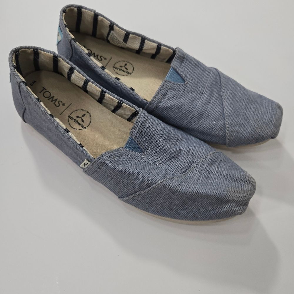 Toms Women’s Slip-On Shoes in Light Blue